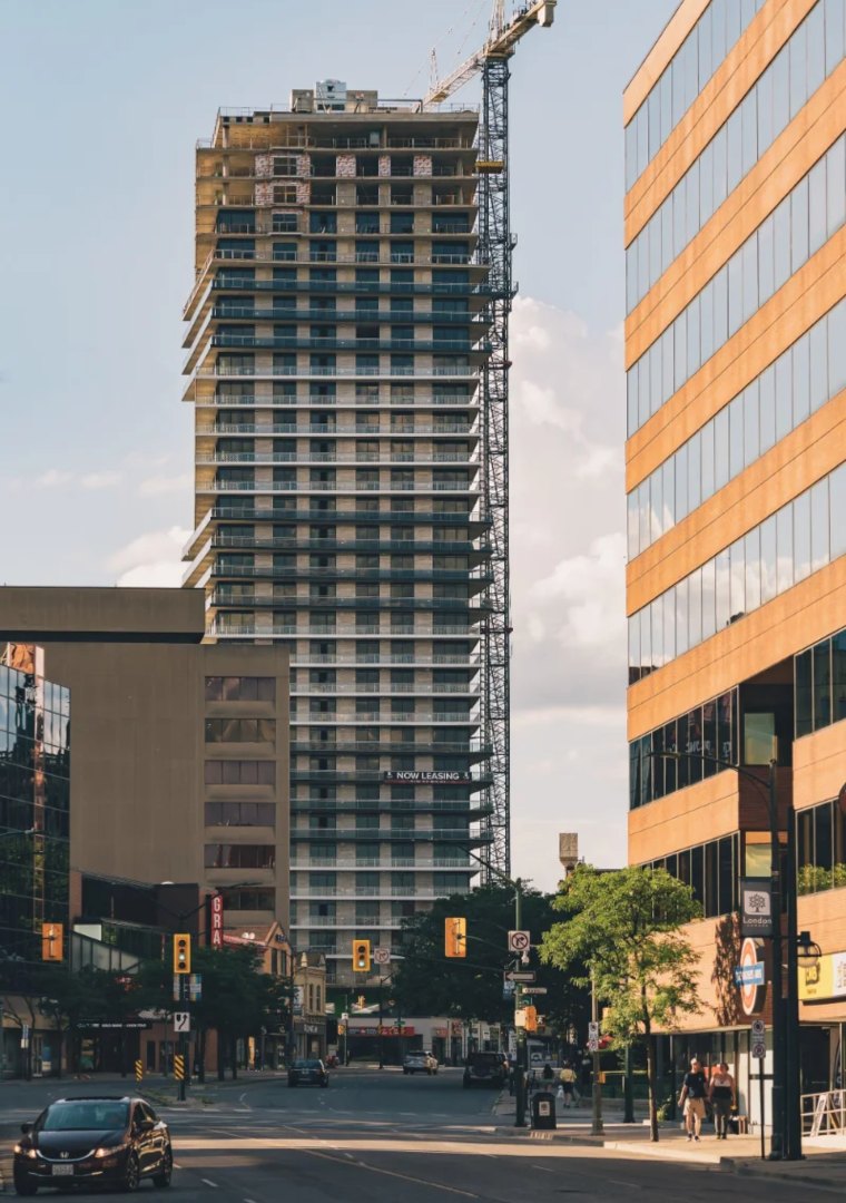 Torre en construcción
